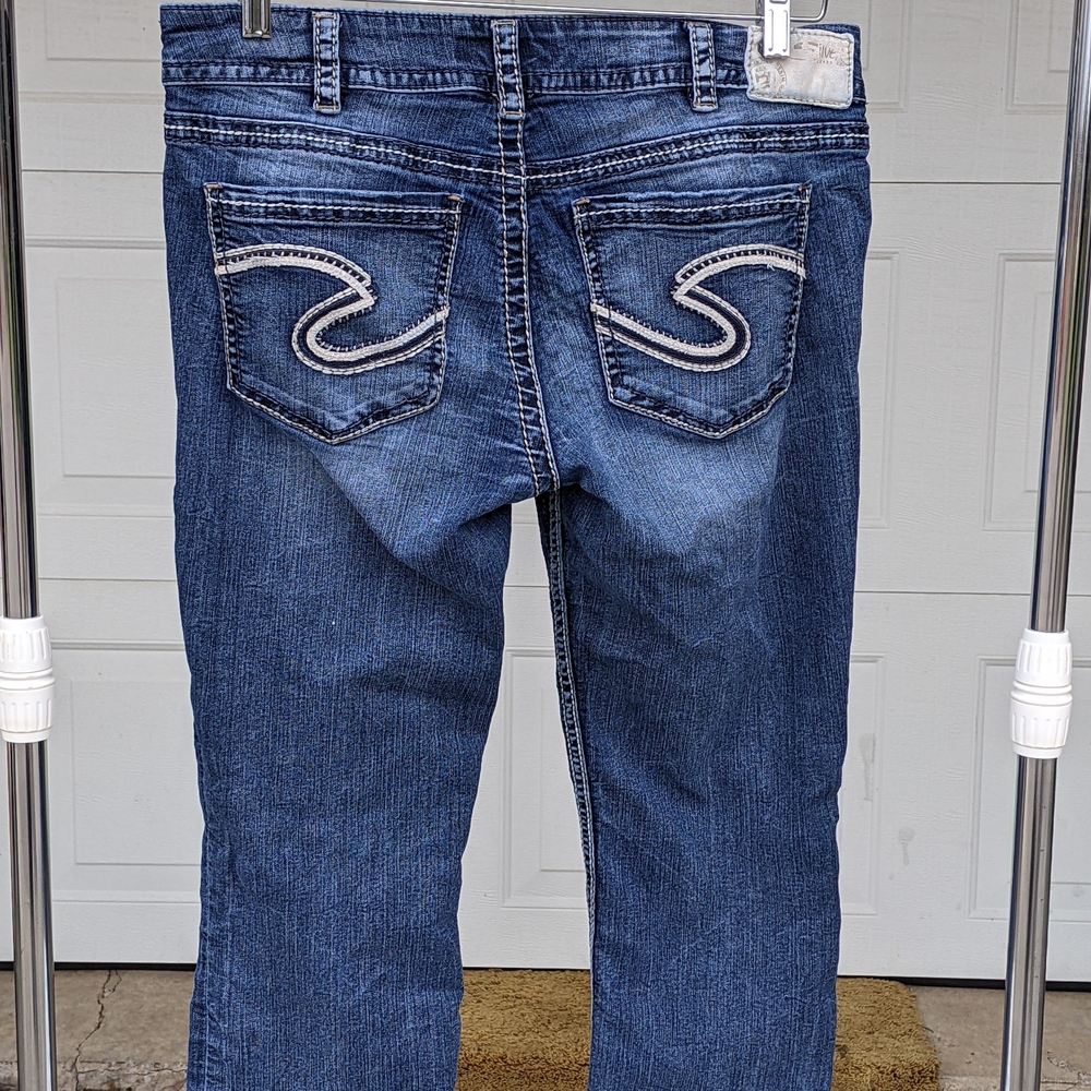 Women’s Blue Denim Jeans with Contrast Stitching - Picture 2 of 3